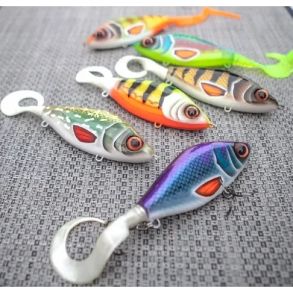 Strike Pro Guppie Junior 11cm 70g